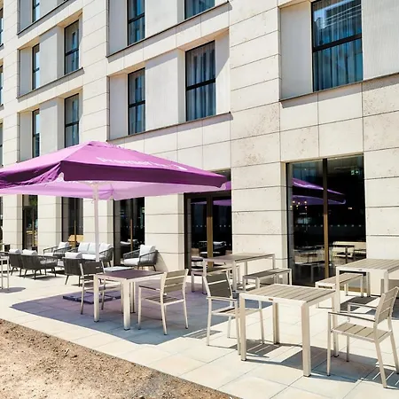 Premier Centre Hotel