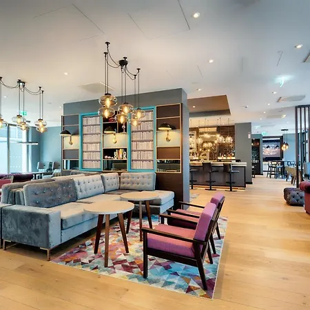 Premier Centre Hotel