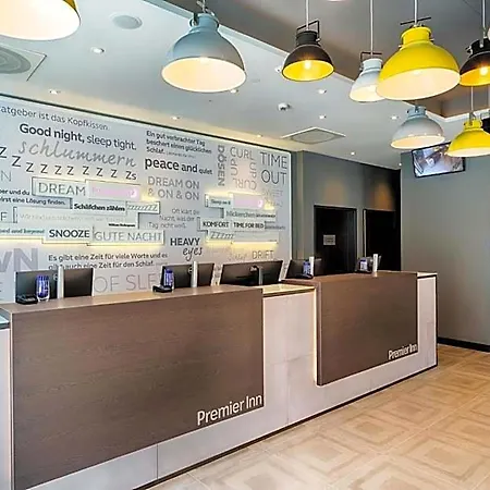 Premier Centre 3*