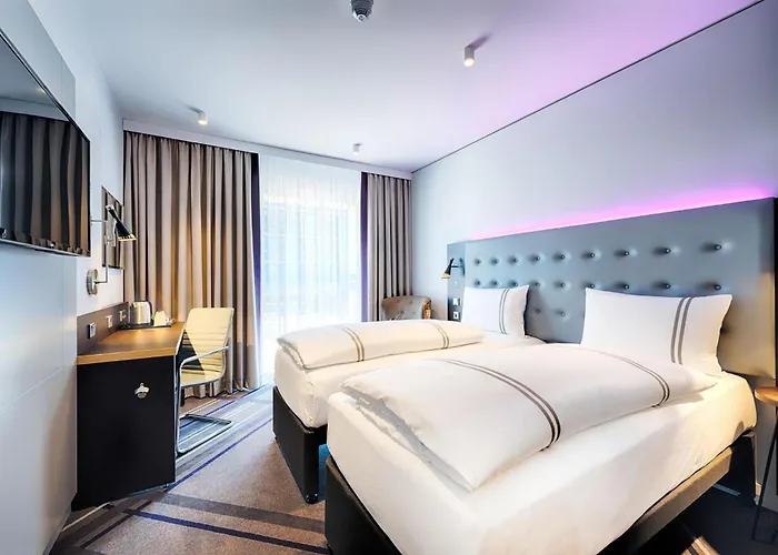 Premier Centre Otel 3*